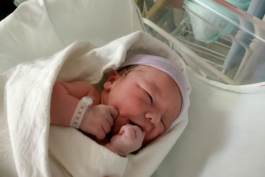 وزن نگرفتن نوزاد: علل، پیشگیری و درمان